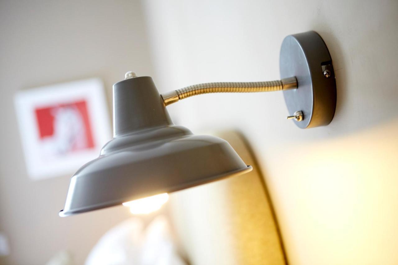 Lyndhurst House Ngoại thất bức ảnh